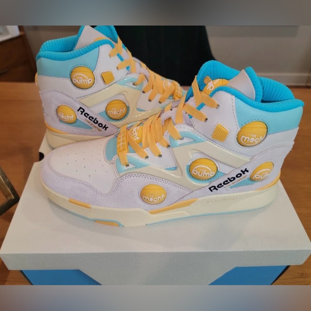 MSCHF REEBOK PUMP OMNI
ZONE IX COLOR WAY- SUNBLEACHED NEW IN BOX